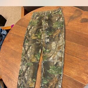 Wrangler Green Camouflage Pants
